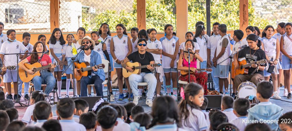 Visitas Escuelas Bilingues Zihuatanejo 