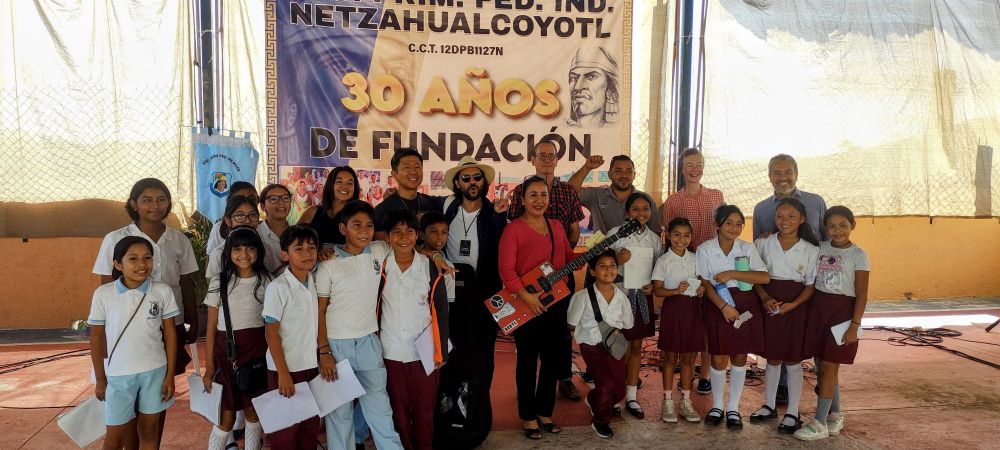 Conciertos En Escuelas De Zihuatanejo   